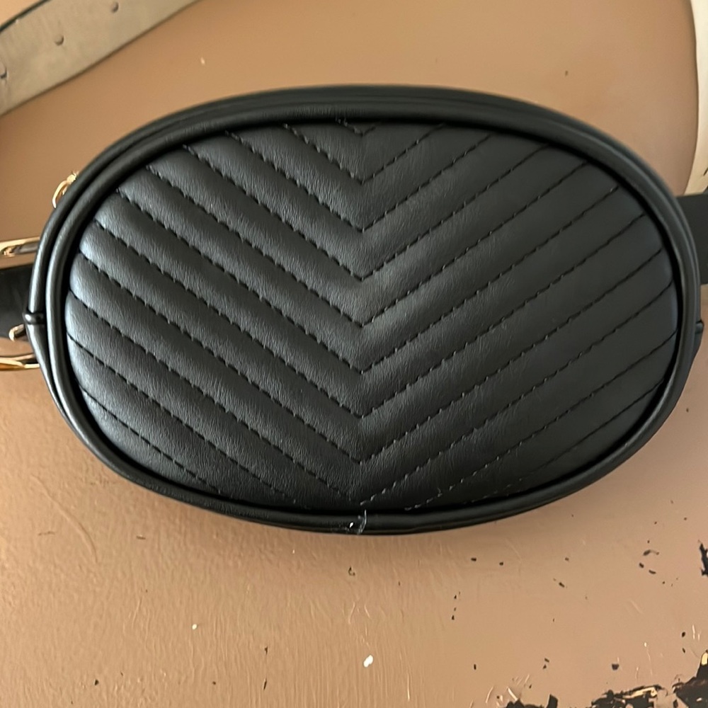 Black Fanny pack
